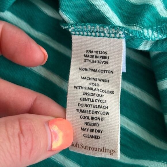 Soft Surroundings NWT Indra Stripe Tee Size Petite Medium Green Stripe Raw Edges - Picture 9 of 10